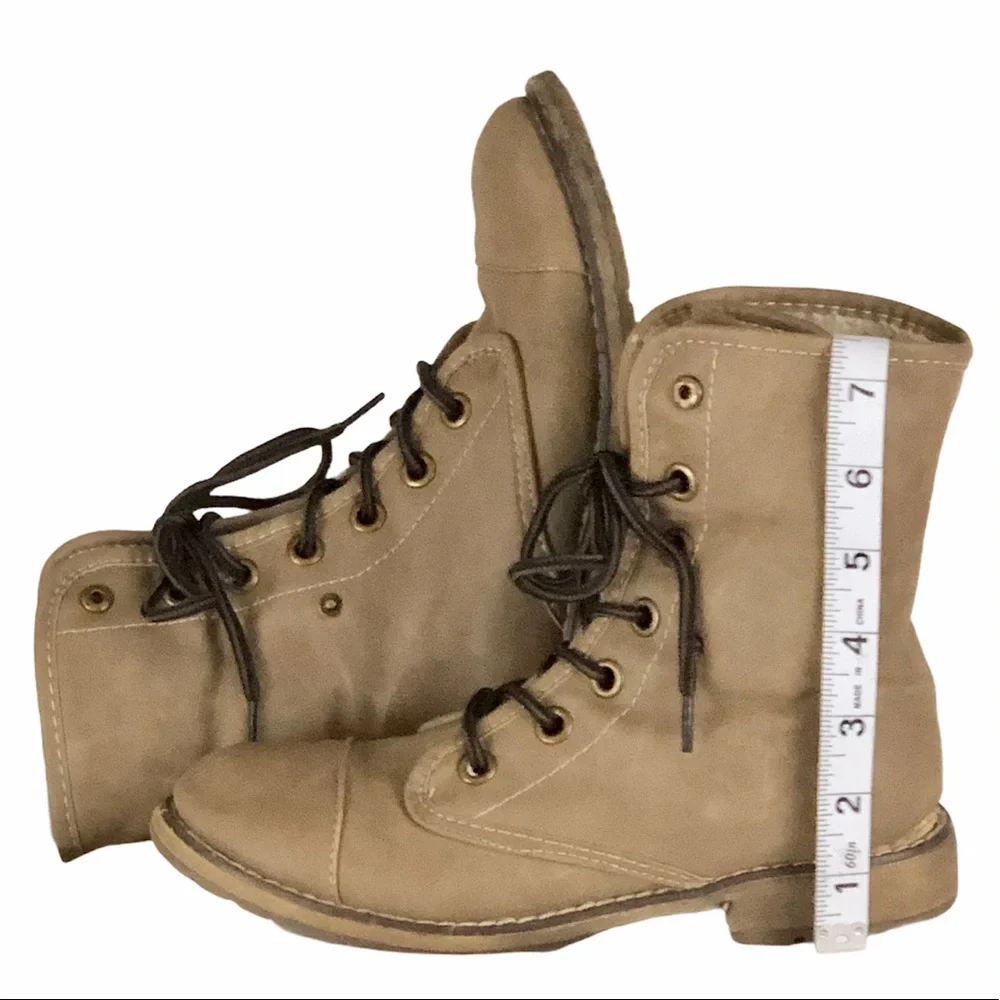 DIRTY LAUNDRY Raeven Tan Fold-Over Booties SZ-6